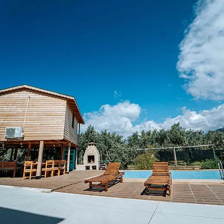 Fascinating Bungalow With Shared Pool Surrounded By Nature In 펜션