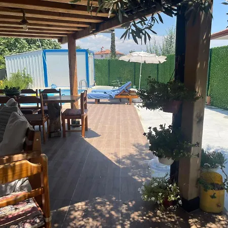 Fascinating Bungalow With Shared Pool Surrounded By Nature In 펜션